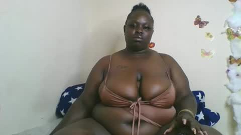 Bigg Cate online show from 11/10/25, 10:53