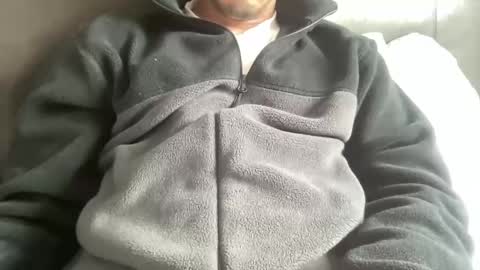 Snapshot of biggbrown12 chatting on 05/06/26, 02:33 bigbrown online show from 05/06/26, 02:33