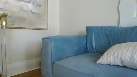 Snapshot of biggestballsonchatu chatting on 11/10/25, 06:51 BiggestBallsOnChatr online show from 11/10/25, 06:51