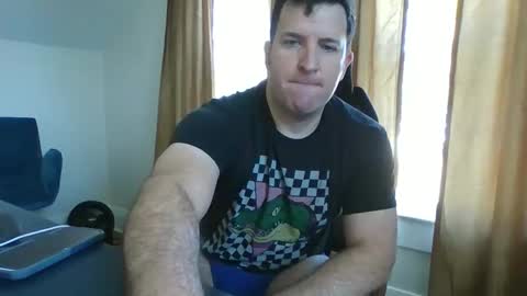 Snapshot of biggestballsonchatu chatting on 11/12/25, 05:46 BiggestBallsOnChatr online show from 11/12/25, 05:46