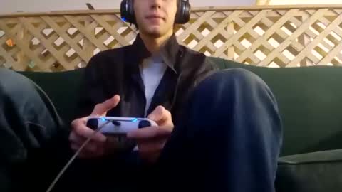 Snapshot of biggestboiiii chatting on 01/25/25, 12:38 biggestboiiii online show from 01/25/25, 12:38