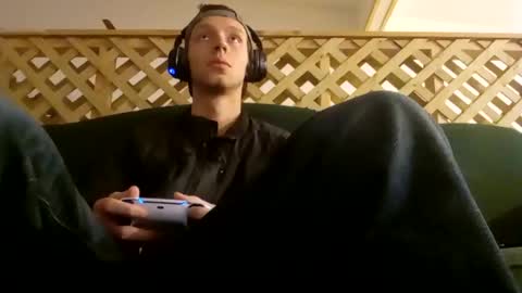 Snapshot of biggestboiiii chatting on 01/25/25, 11:43 biggestboiiii online show from 01/25/25, 11:43