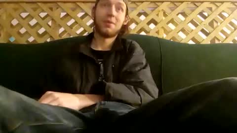 Snapshot of biggestboiiii chatting on 11/01/25, 08:00 biggestboiiii online show from 11/01/25, 08:00