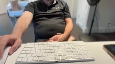 Snapshot of biggigantic26 chatting on 04/08/26, 10:10 CockWorship online show from 04/08/26, 10:10