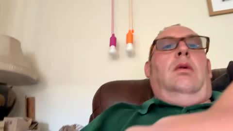 biggloves4bighands online show from 09/12/25, 12:27