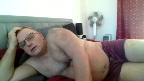 bigguy2014 online show from 02/04/26, 11:38