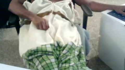 biggyballs900 online show from 12/19/25, 03:35