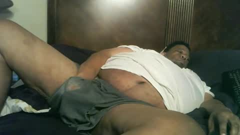 Snapshot of biggyscorpio chatting on 12/13/24, 10:30 biggyscorpio online show from 12/13/24, 10:30