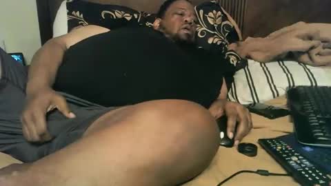 Snapshot of biggyscorpio chatting on 02/17/25, 04:31 biggyscorpio online show from 02/17/25, 04:31