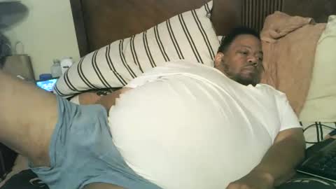 Snapshot of biggyscorpio chatting on 11/15/25, 10:26 biggyscorpio online show from 11/15/25, 10:26