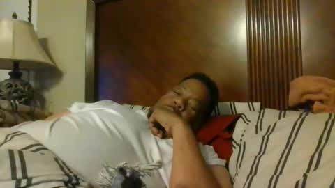 Snapshot of biggyscorpio chatting on 11/18/25, 06:40 biggyscorpio online show from 11/18/25, 06:40