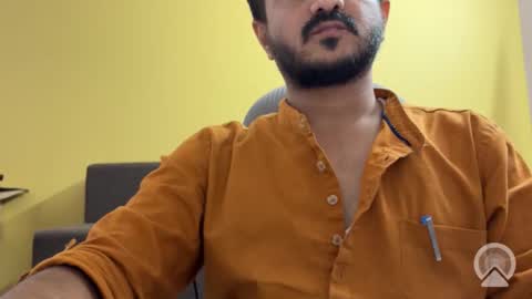 bighandsomesatisfy online show from 06/11/26, 04:16
