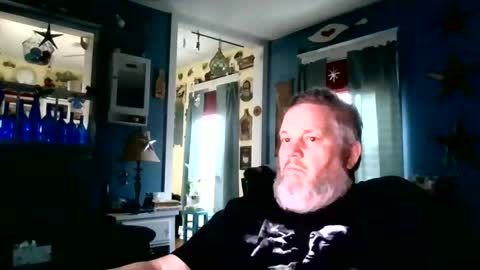 Snapshot of bighorneytony chatting on 01/01/25, 04:07 bighorneytony online show from 01/01/25, 04:07