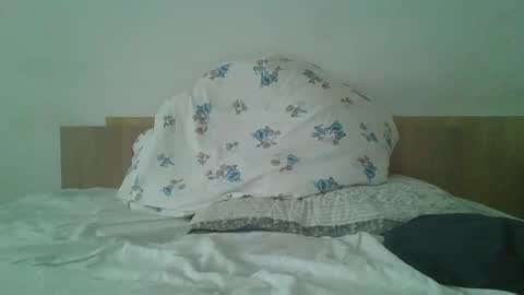 Snapshot of bigjames_chicago chatting on 10/14/25, 02:40 daddy online show from 10/14/25, 02:40