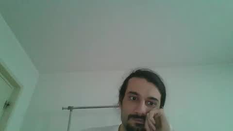 Snapshot of bigjames_chicago chatting on 12/17/25, 12:44 daddy online show from 12/17/25, 12:44