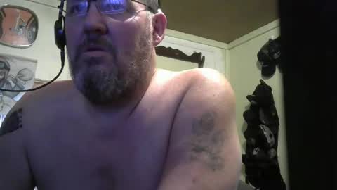 bigjohn41000 online show from 11/26/25, 08:21