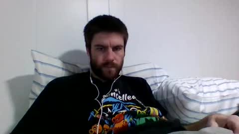 Snapshot of bigmag23 chatting on 12/04/25, 09:34 bigmag23 online show from 12/04/25, 09:34