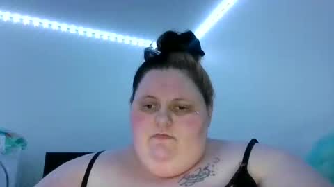 bigmama91 online show from 09/22/25, 12:29