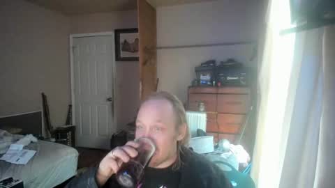 Snapshot of bigmike20129020 chatting on 12/09/24, 10:52 bigmike20129020 online show from 12/09/24, 10:52