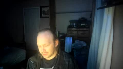 Snapshot of bigmike20129020 chatting on 01/04/25, 09:32 bigmike20129020 online show from 01/04/25, 09:32