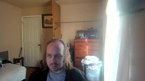 Snapshot of bigmike20129020 chatting on 02/12/25, 10:48 bigmike20129020 online show from 02/12/25, 10:48