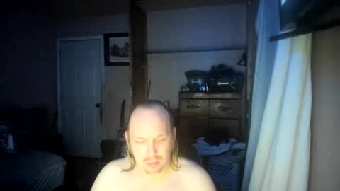 Snapshot of bigmike20129020 chatting on 02/15/25, 07:38 bigmike20129020 online show from 02/15/25, 07:38