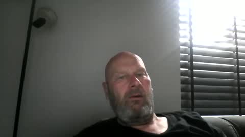 bigmike3339 online show from 09/27/25, 07:35