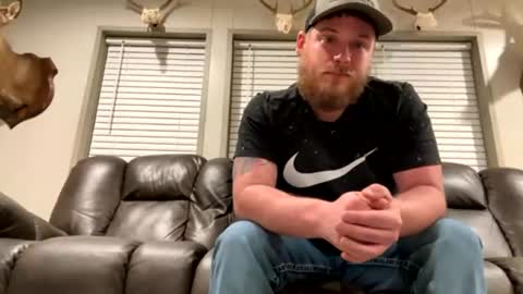 Snapshot of bigmike606420 chatting on 06/14/26, 04:47 Bigmike online show from 06/14/26, 04:47