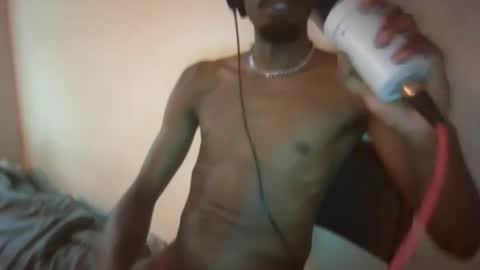 bigone555__ online show from 09/17/25, 09:05