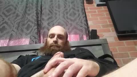Snapshot of bigprick85 chatting on 02/27/25, 06:53 bigprick85 online show from 02/27/25, 06:53
