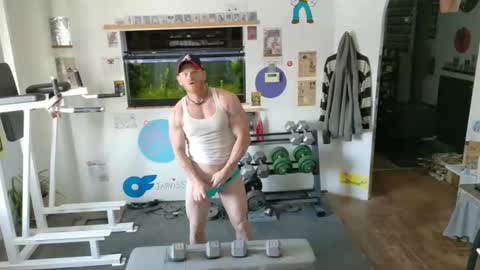 Snapshot of bigredmachine25 chatting on 02/13/26, 04:47 Jarvis online show from 02/13/26, 04:47