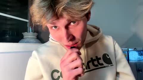 bigskinnyboyshh online show from 01/02/25, 12:45
