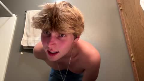 bigskinnyboyshh online show from 10/03/25, 10:18