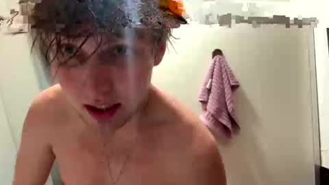 bigskinnyboyshh online show from 10/14/25, 01:17