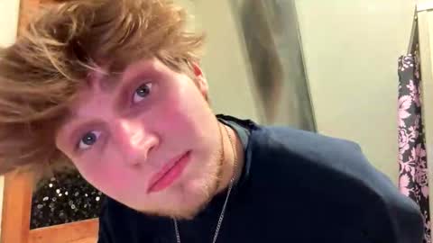 bigskinnyboyshh online show from 10/27/25, 11:41