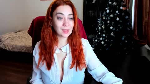 Julia online show from 02/01/25, 06:43