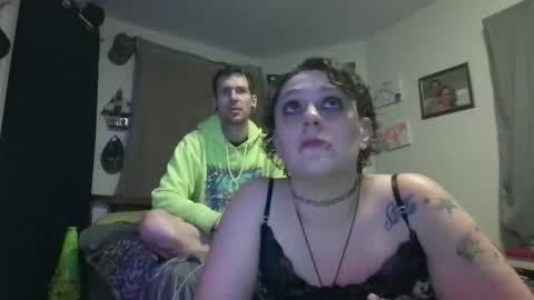 Snapshot of bigsteven42069 chatting on 04/14/26, 01:55 BallDeep online show from 04/14/26, 01:55