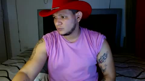 Snapshot of bigthick_blackcock chatting on 09/19/25, 11:44 MANUEL online show from 09/19/25, 11:44