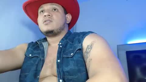 Snapshot of bigthick_blackcock chatting on 04/01/26, 10:18 MANUEL online show from 04/01/26, 10:18