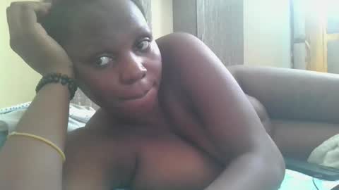 bigtit166077 online show from 10/20/25, 11:10