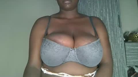 bigtit166077 online show from 10/21/25, 07:47