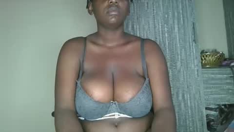 bigtit166077 online show from 10/23/25, 03:17