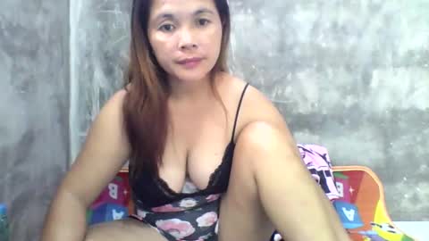 bigtits_24 online show from 11/24/25, 12:10