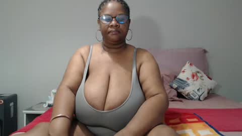 Lona online show from 06/14/26, 05:53