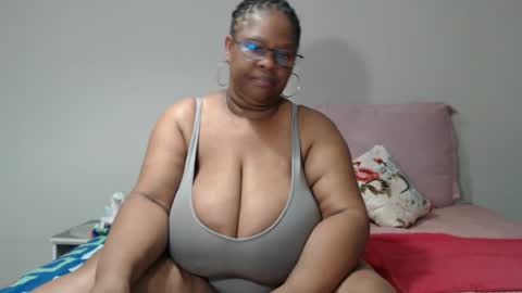 Lona online show from 06/14/26, 07:16