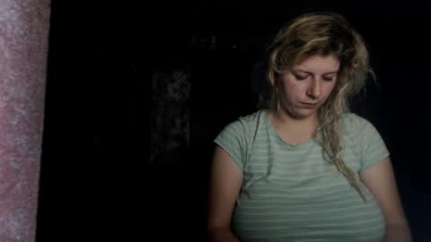 bigtitslala online show from 10/22/25, 07:13