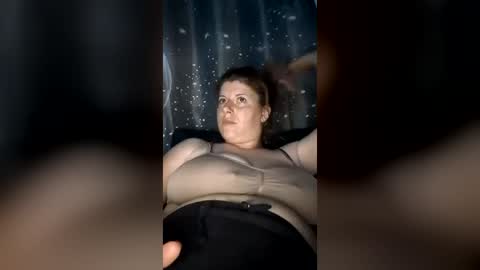 bigtitslala online show from 07/05/26, 10:17