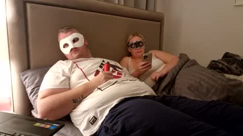 Snapshot of bigtitsmcghee chatting on 09/11/25, 10:43 bigtitsmcghee online show from 09/11/25, 10:43