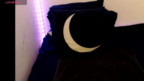 Nichole lights online show from 02/16/25, 09:16