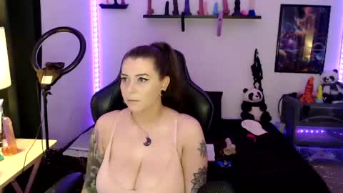 Nichole lights online show from 06/24/26, 10:31